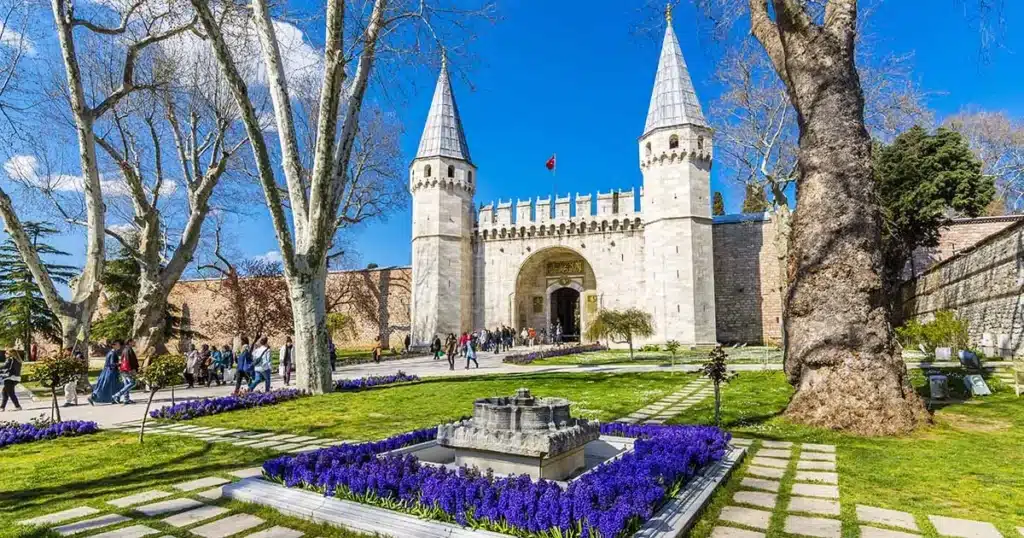 bus tour istanbul turkey